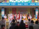 Đón học sinh lớp 6.jpg - 
